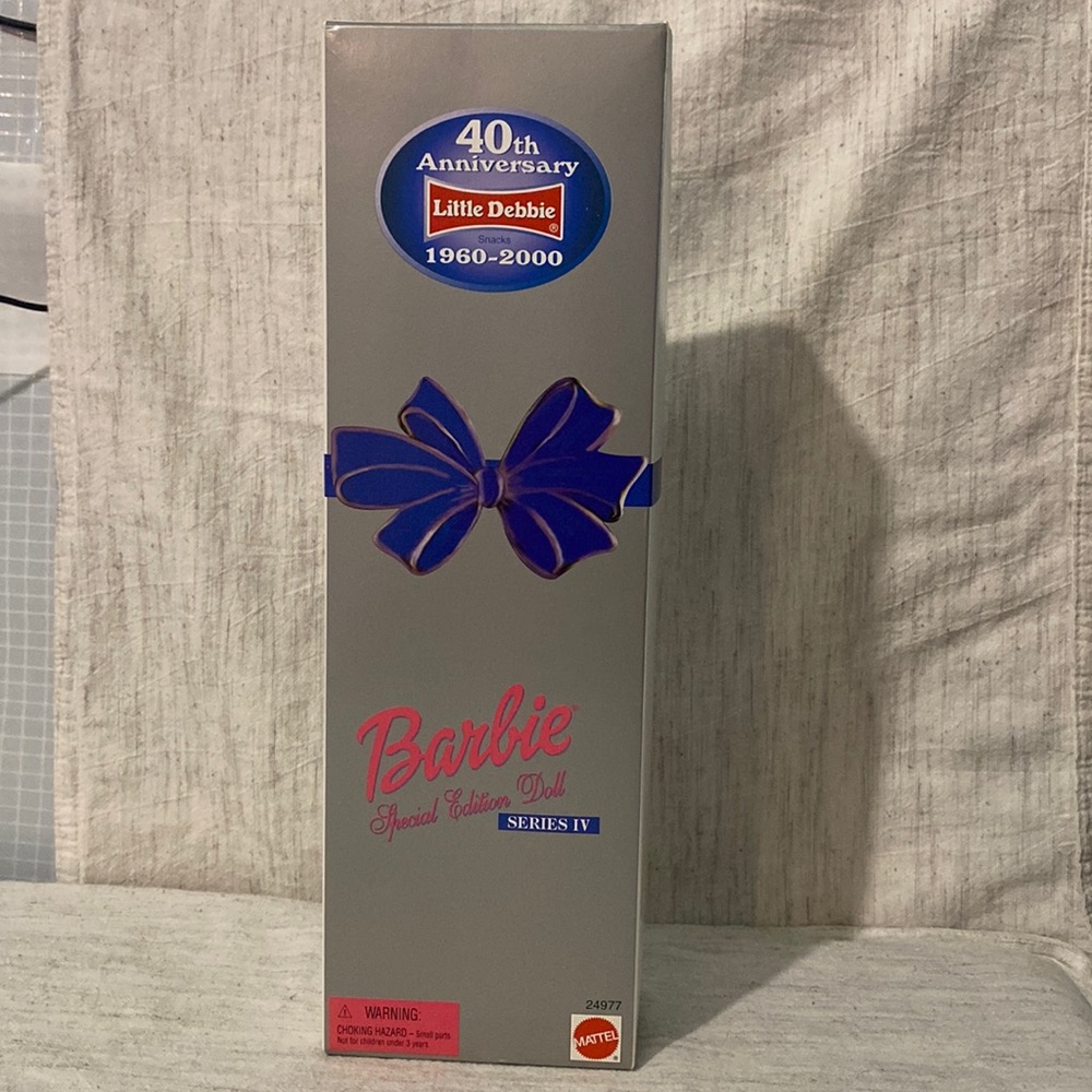 40th Anniversary 1960-2000 LITTLE DEBBIE Barbie Doll '99 SE Mattel #24977